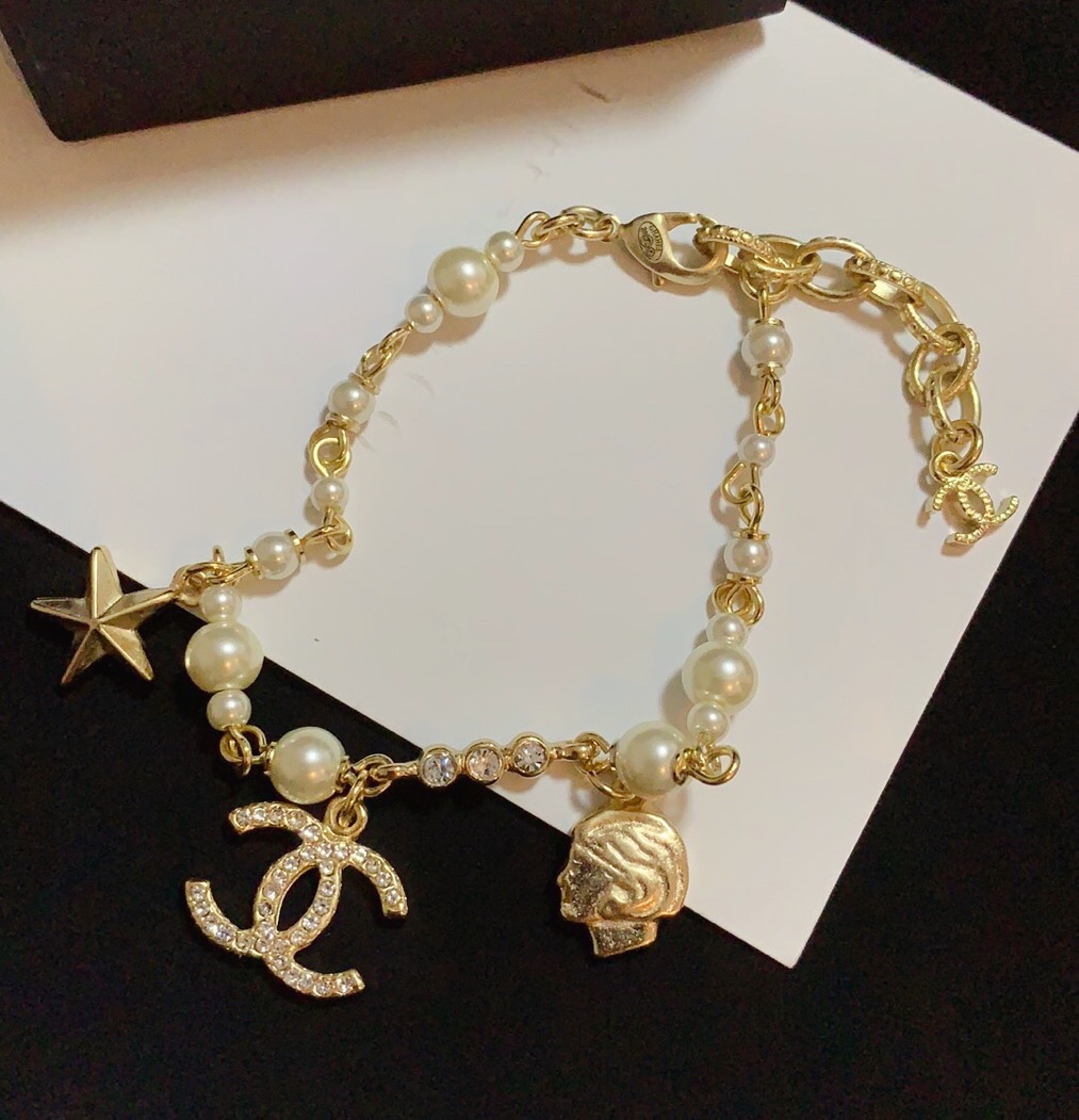 Chanel Star Portrait Bracelet - Best Replica Jewelry™