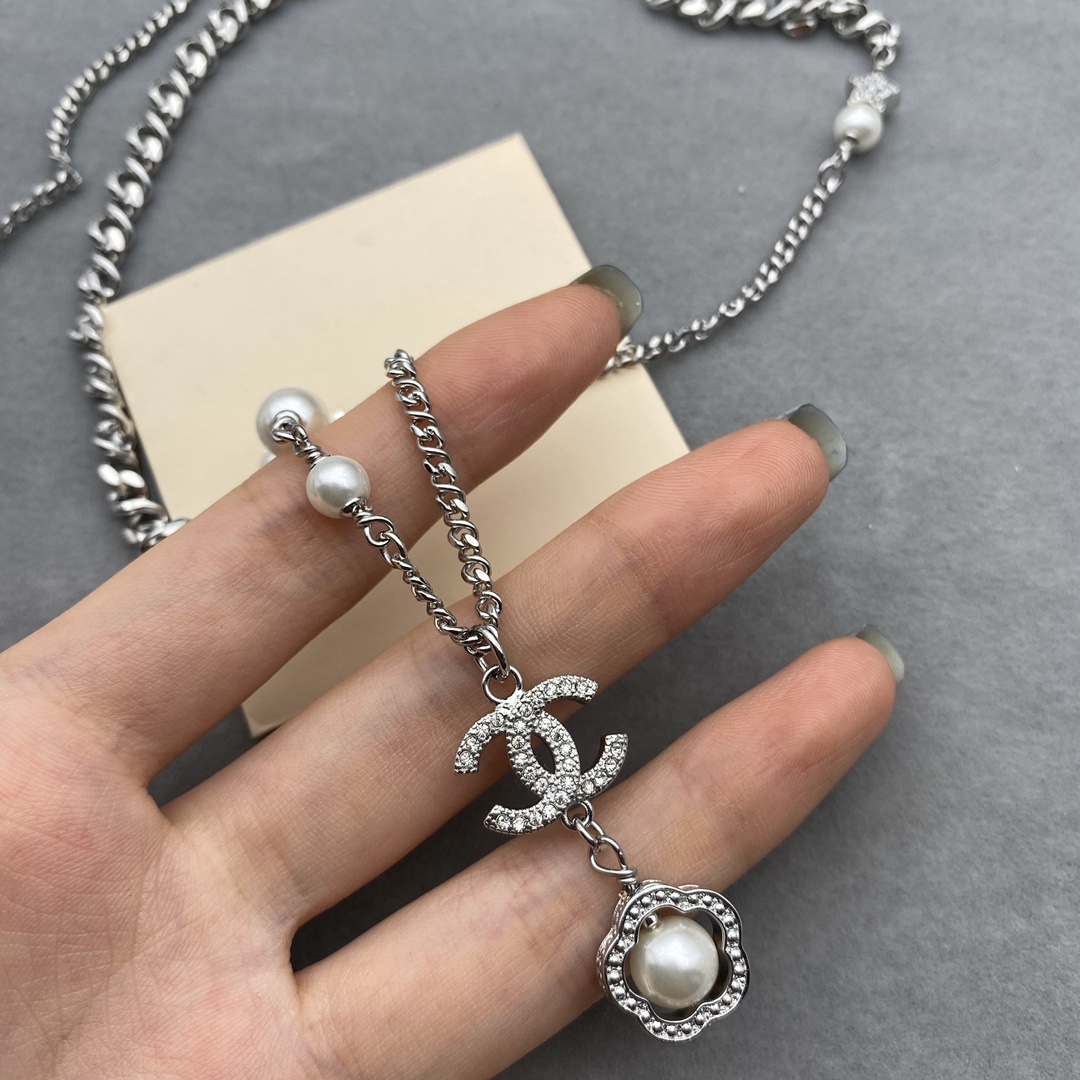 Chanel Flower Enhancer Pearl Bracelet Earrings Necklace - Best Replica Jewelry™