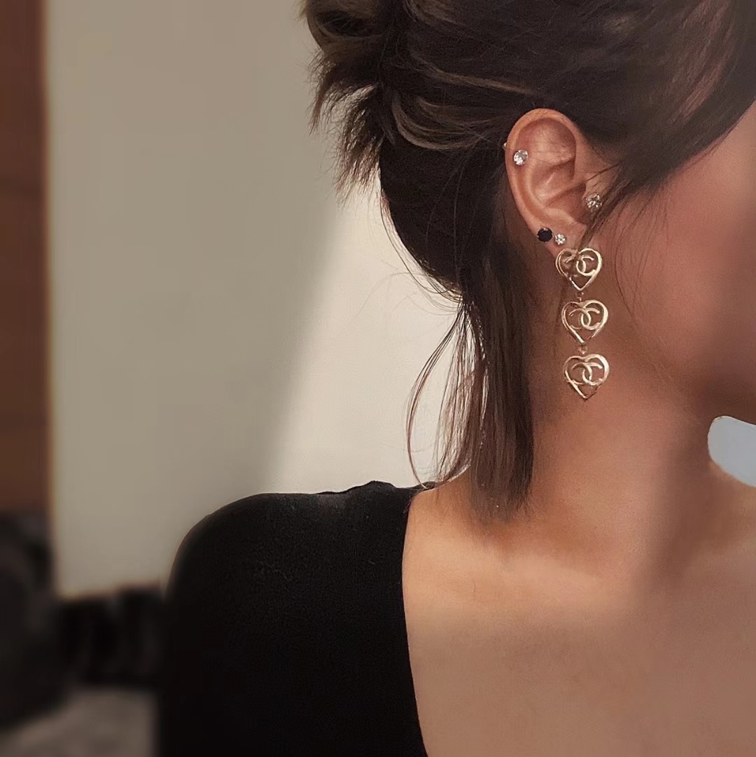 Chanel Hollow Heart Bracelet Earrings Ring Leather Necklace - Best Replica Jewelry™