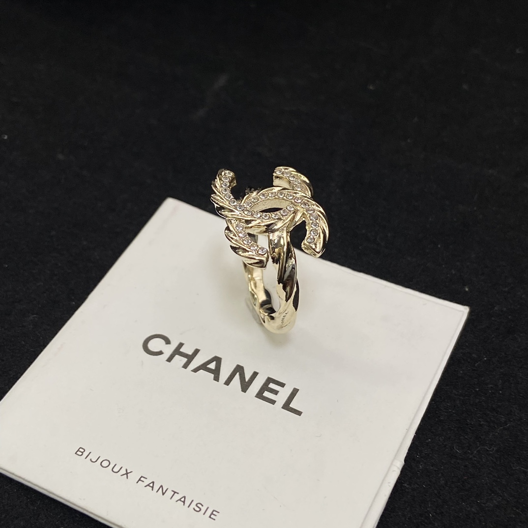 Chanel Dainty Diamond Paved Coco Ring - Best Replica Jewelry™