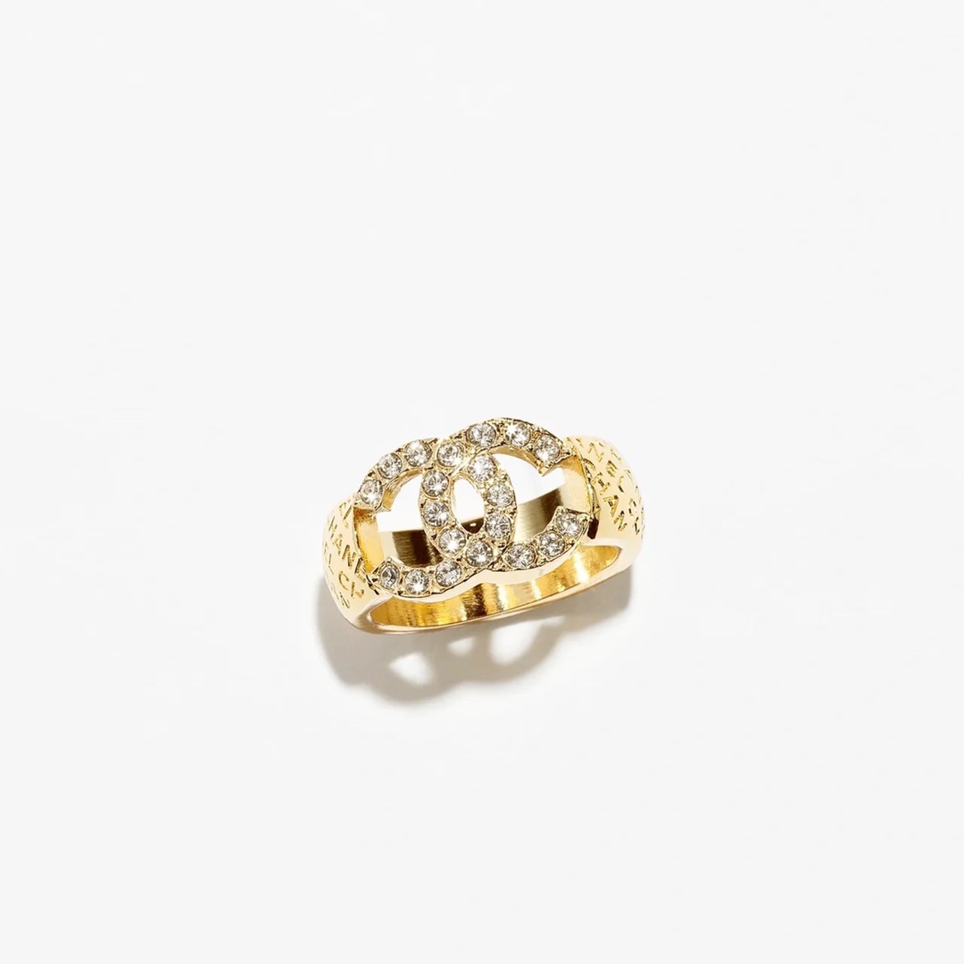 Chanel Monogram Debossed Wide Gold Ring - Best Replica Jewelry™