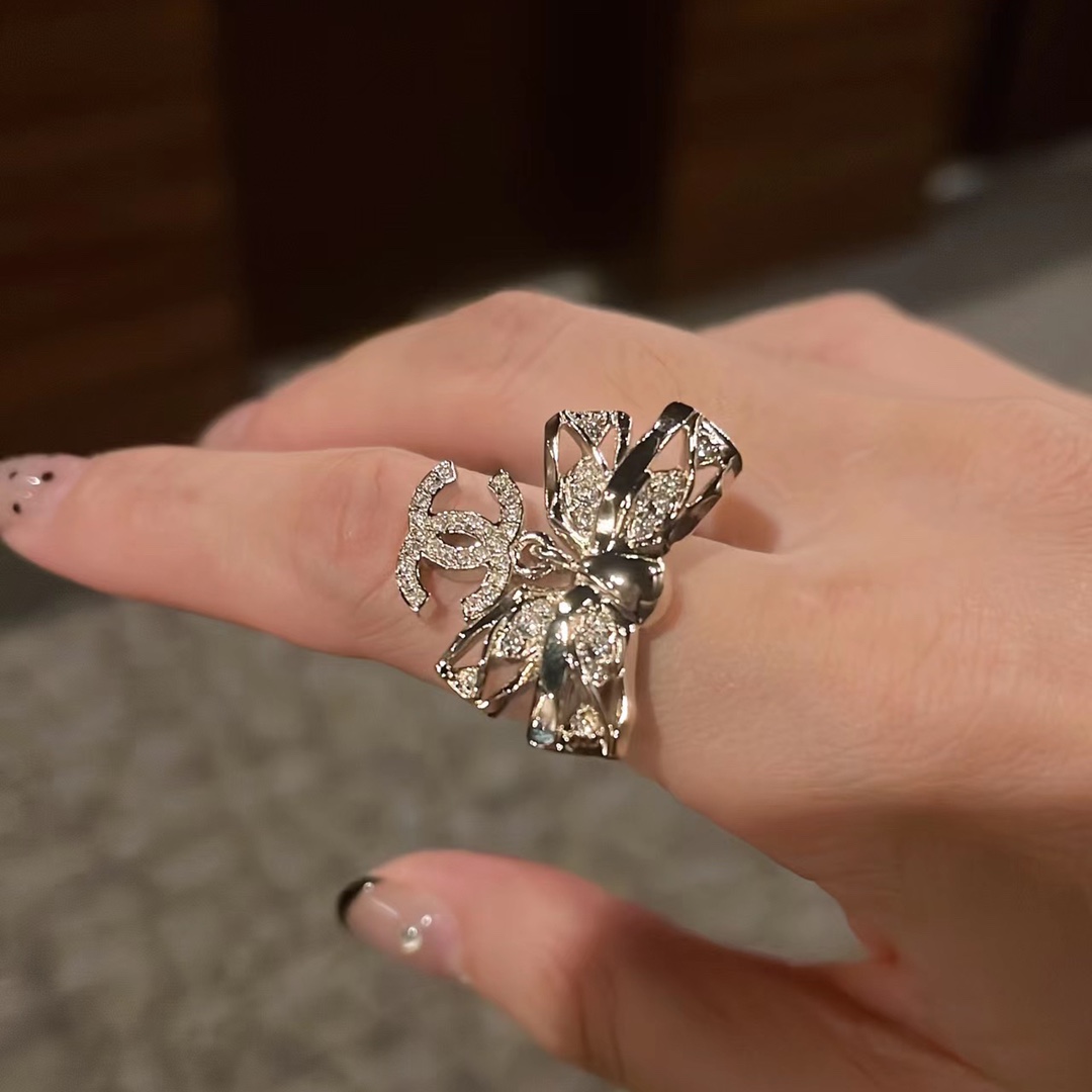 Chanel Bow Ring - Best Replica Jewelry™