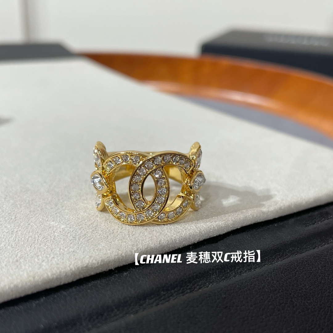 Chanel Wide Hollow Ear of Wheat Ring - Best Replica Jewelry™