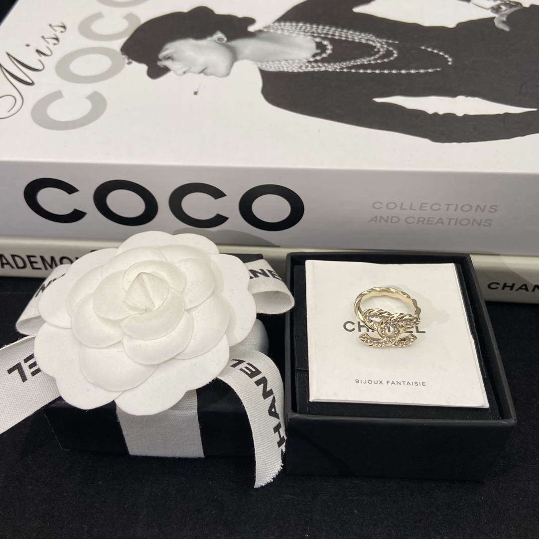 Chanel Dainty Diamond Paved Coco Ring - Best Replica Jewelry™