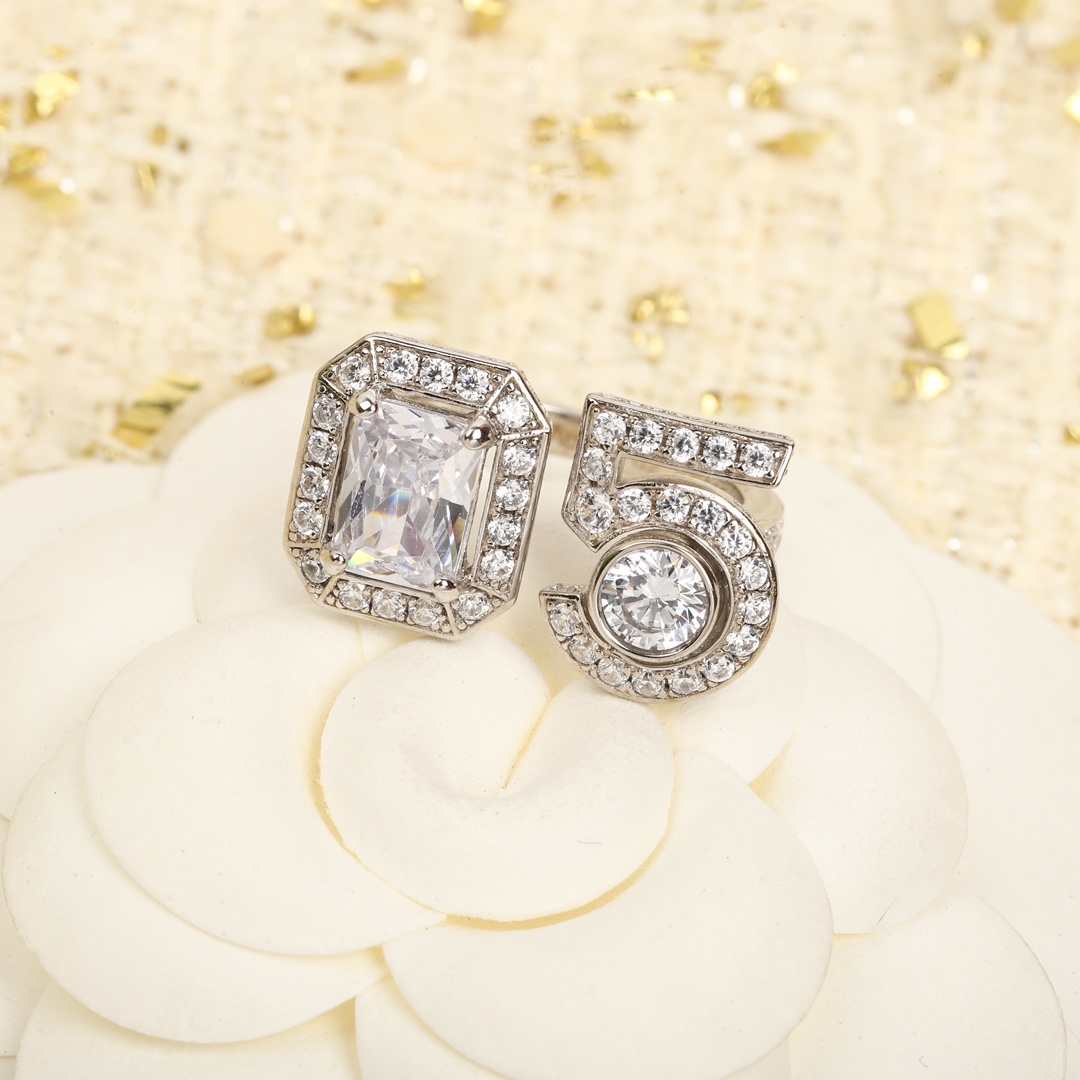 Chanel Open Cuff NO.5 Ring - Best Replica Jewelry™