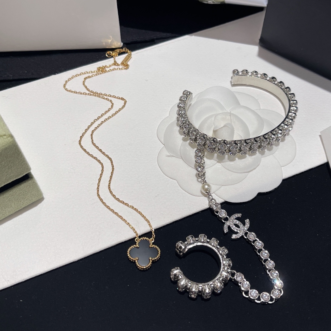 Chanel Hand Chain Hand Harness Open Cuff Bangle Bracelet Ring - Best Replica Jewelry™