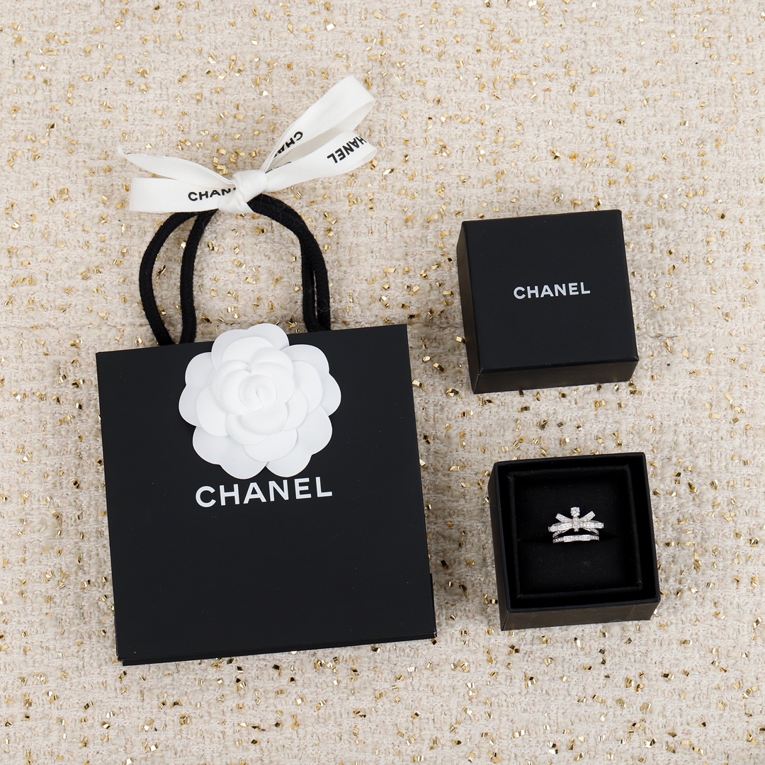 Chanel Ruban Bow Ring - Best Replica Jewelry™