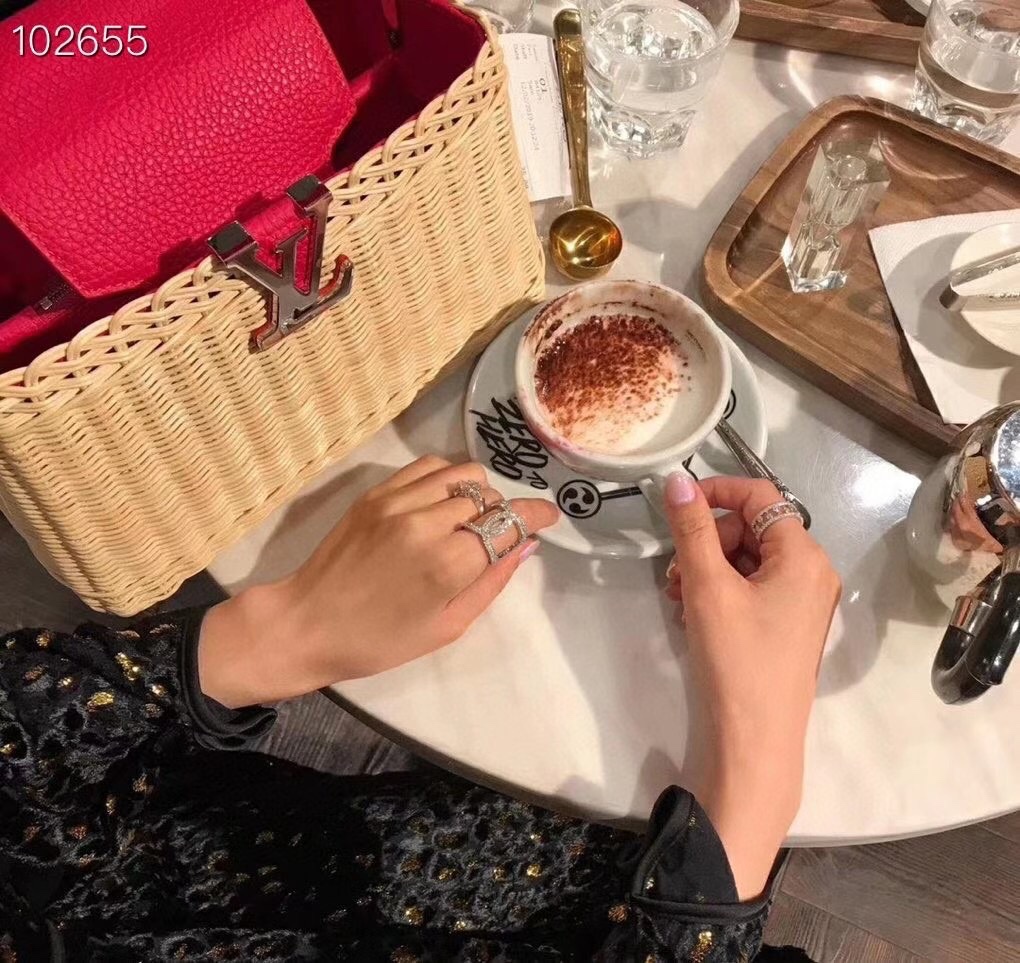 Chanel Hollow Infinite Ring - Best Replica Jewelry™