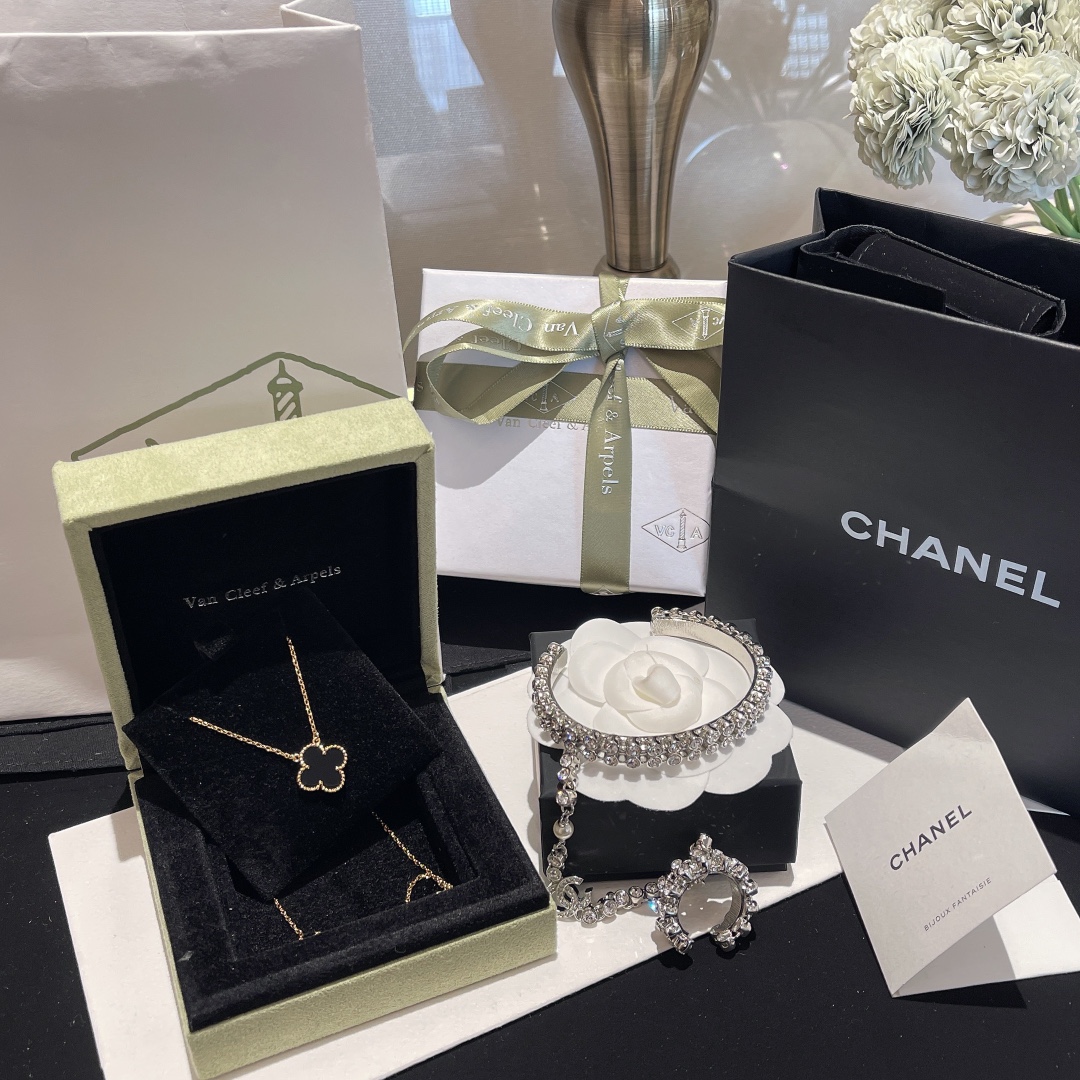 Chanel Hand Chain Hand Harness Open Cuff Bangle Bracelet Ring - Best Replica Jewelry™