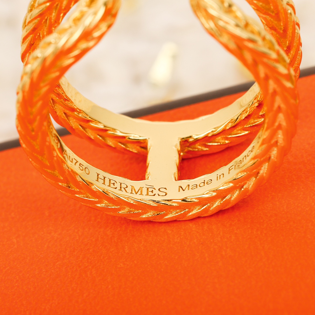 Hermes Hollow Open Gold Ring - Best Replica Jewelry™