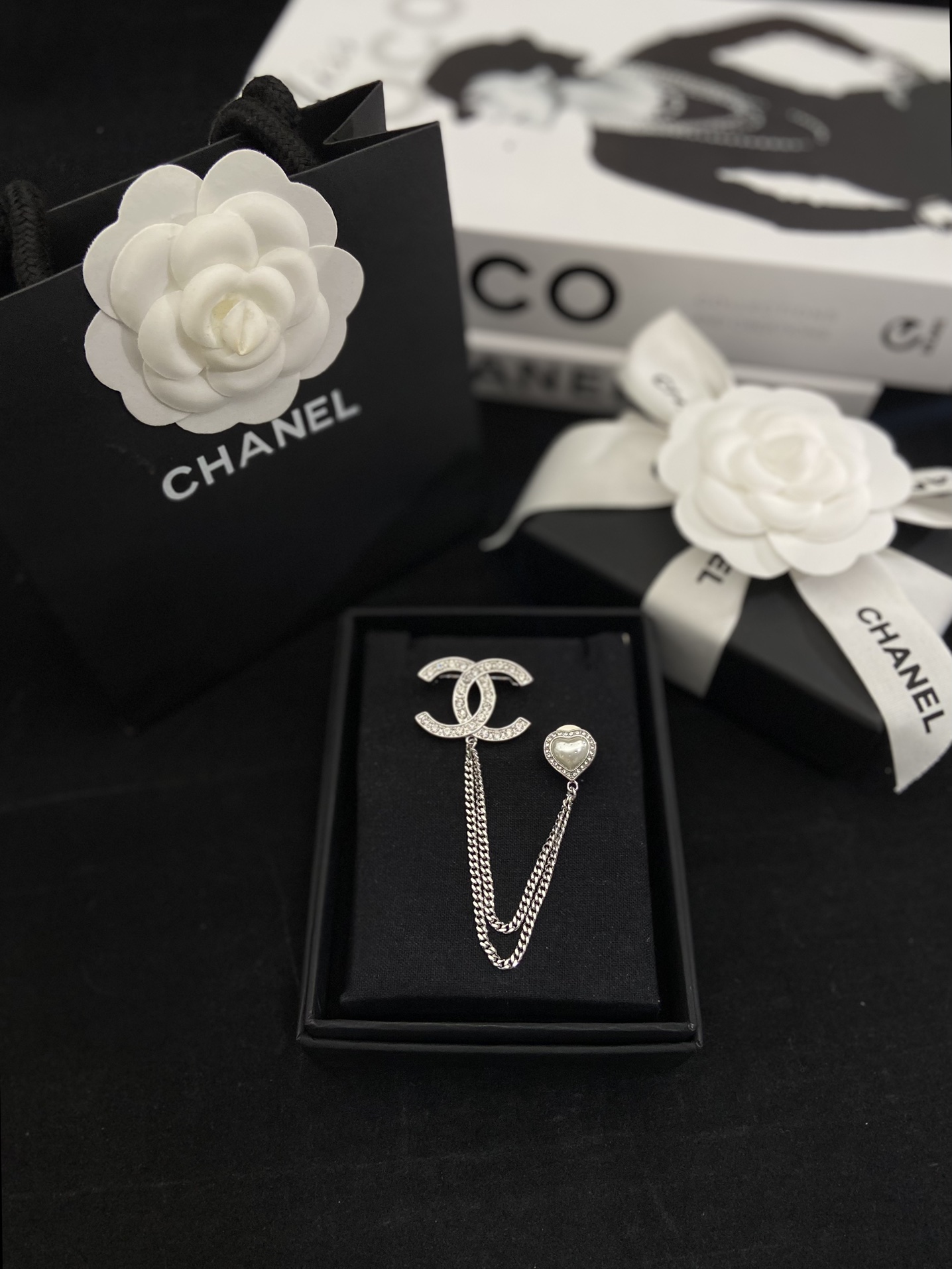 Chanel Silver Chain Tassel Brooch - Best Replica Jewelry™