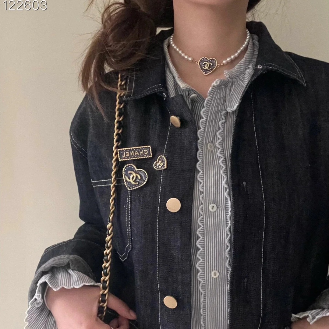 Chanel Denim Blue Heart Brooch - Best Replica Jewelry™