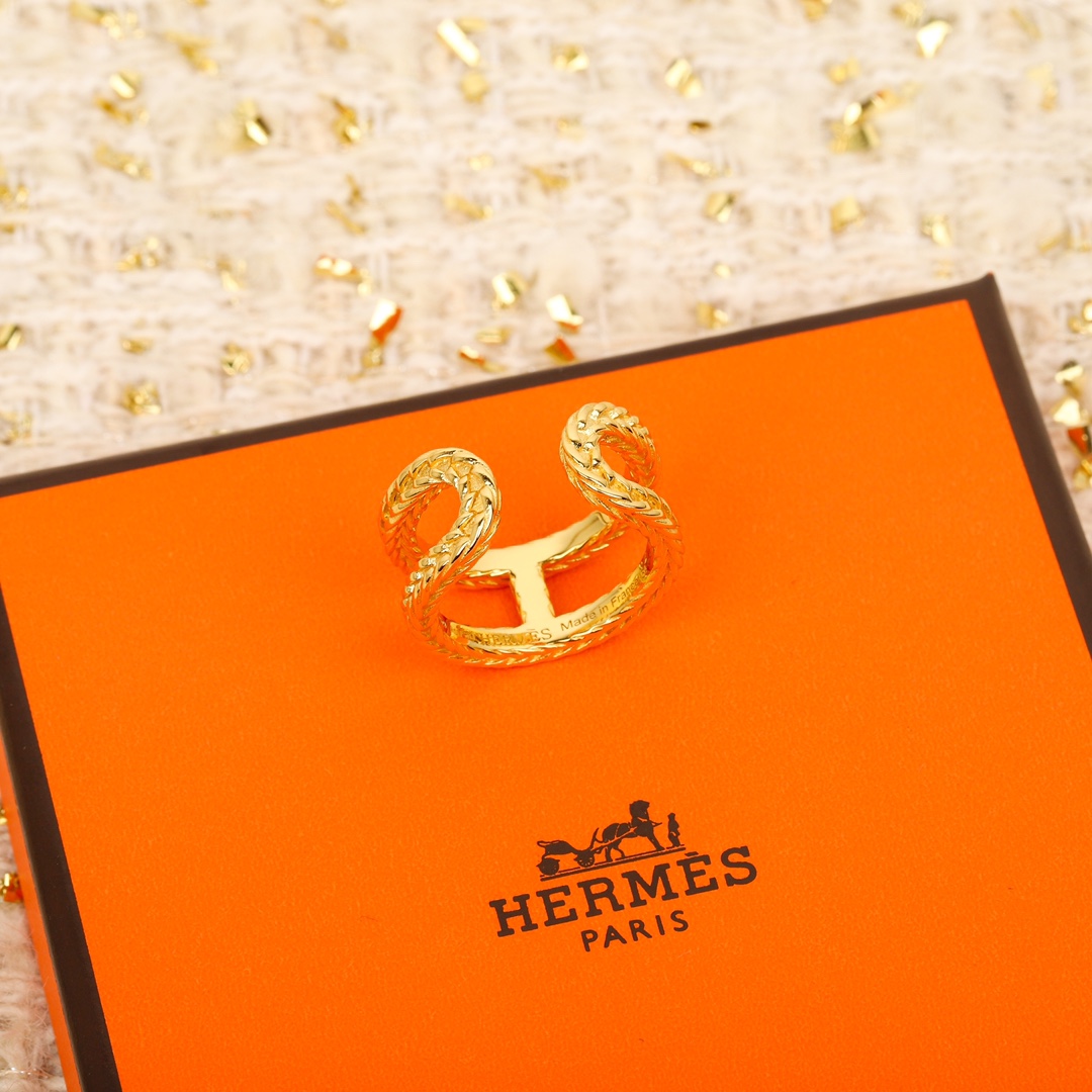Hermes Hollow Open Gold Ring - Best Replica Jewelry™