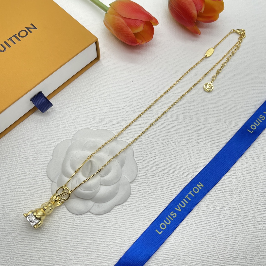 Louis Vuitton Rabbit Necklace - Best Replica Jewelry™