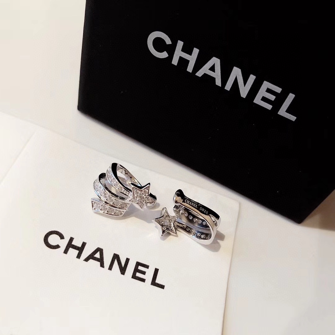 Chanel Non-pierced Ear Clip Comete Earrings - Best Replica Jewelry™