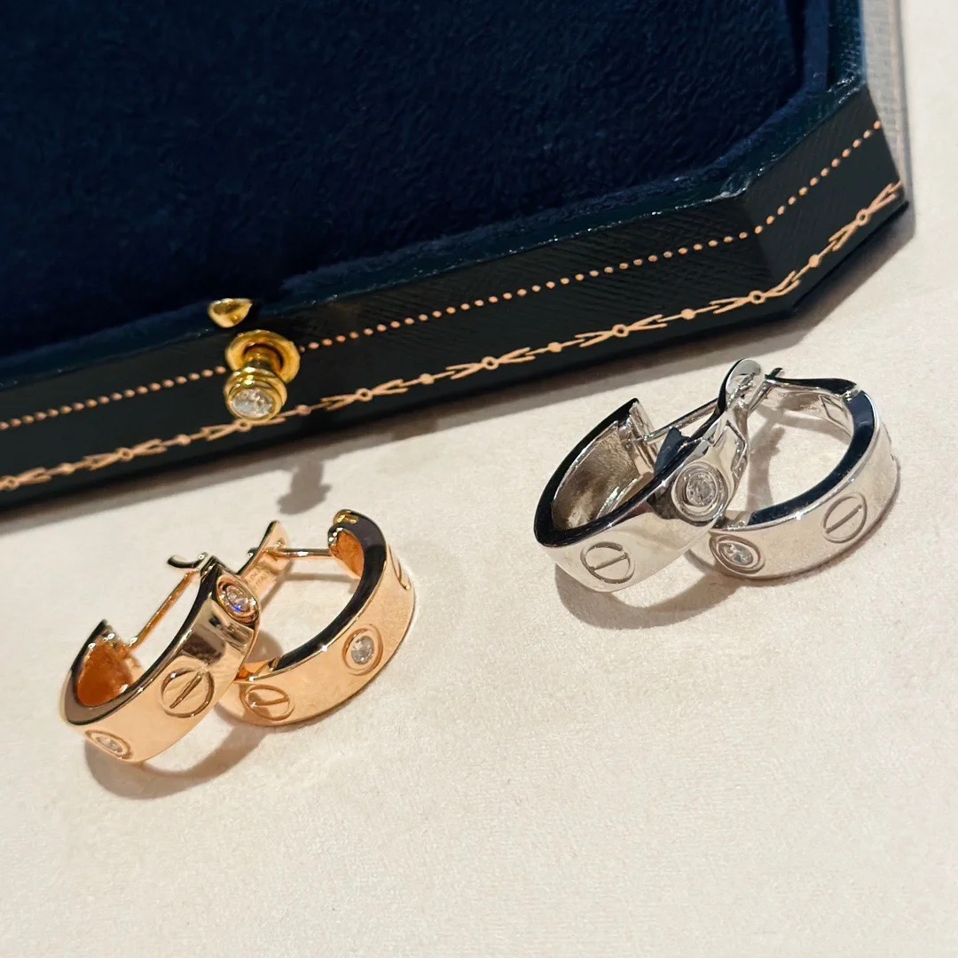 Cartier LEVE Half Hoop Earrings - Best Replica Jewelry™