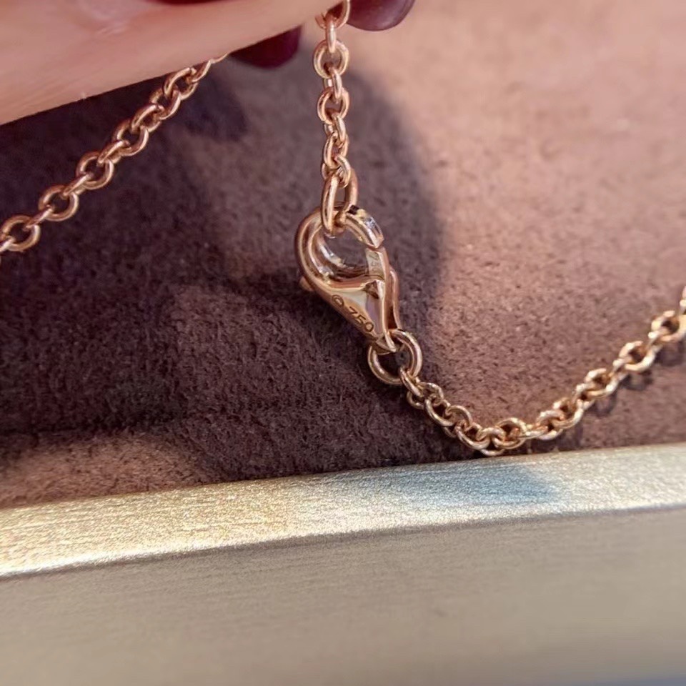 Cartier Smooth Surface LOVE Pendant Necklace in Rose Gold - Best Replica Jewelry™