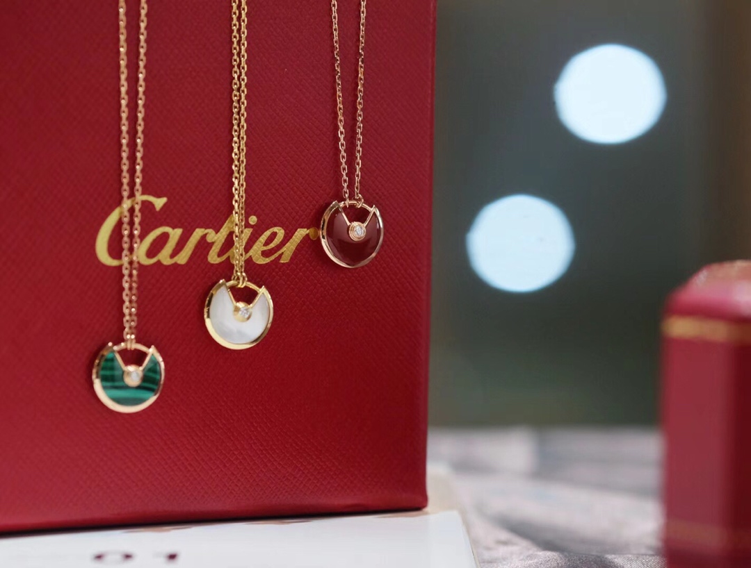 Cartier Amulette de Necklace Earring Bracelet - Best Replica Jewelry™