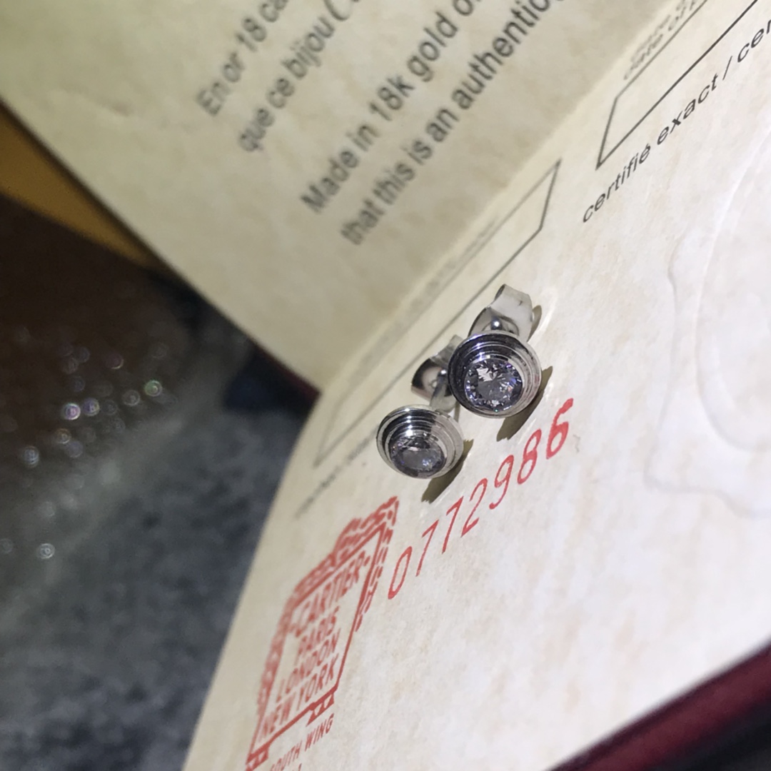 Cartier Diamond d'Amour Stud Earrings - Best Replica Jewelry™