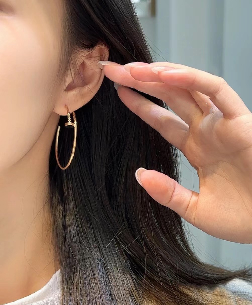 Cartier Juste un Clou Hoop Earrings, Large Model - Best Replica Jewelry™