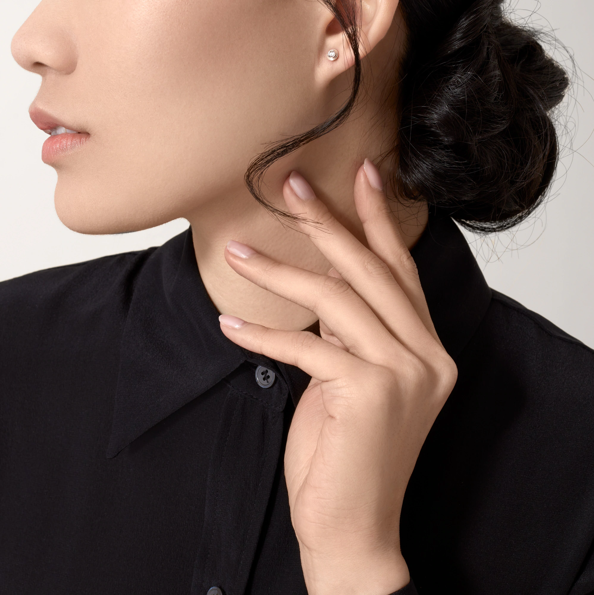 Cartier Diamond d'Amour Stud Earrings - Best Replica Jewelry™