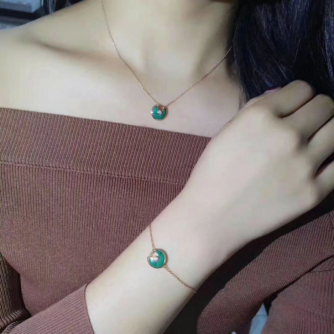 Cartier Amulette de Necklace Earring Bracelet - Best Replica Jewelry™