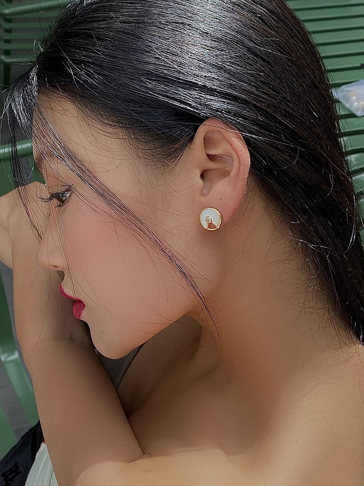 Cartier Amulette de Stud Earrings - Best Replica Jewelry™