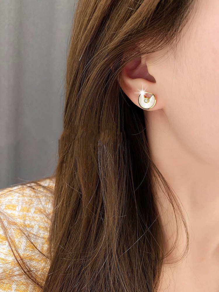 Cartier Amulette de Stud Earrings - Best Replica Jewelry™