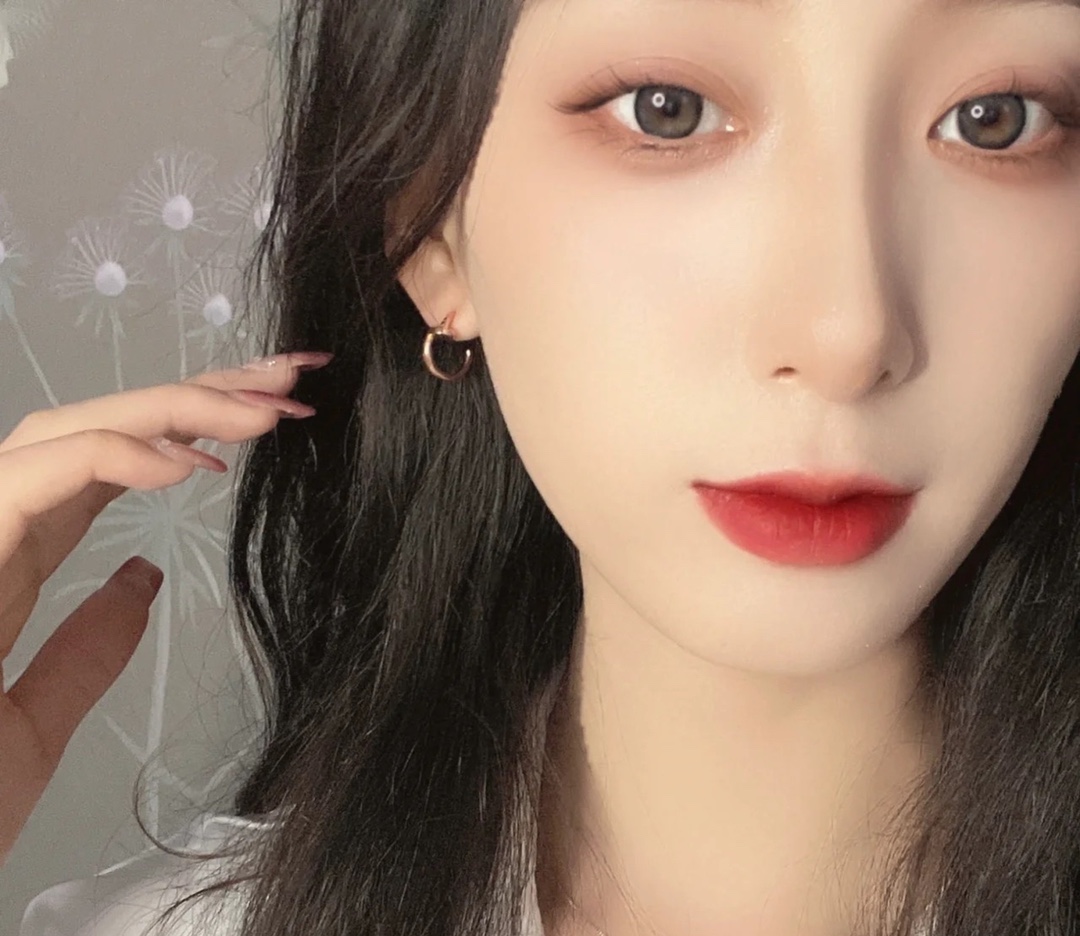 Cartier Juste un Clou Hoop Earrings, Small Model - Best Replica Jewelry™