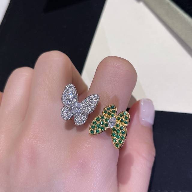 VCA Full Diamond Two Butterfly Between the Finger Ring - Best Replica Jewelry™