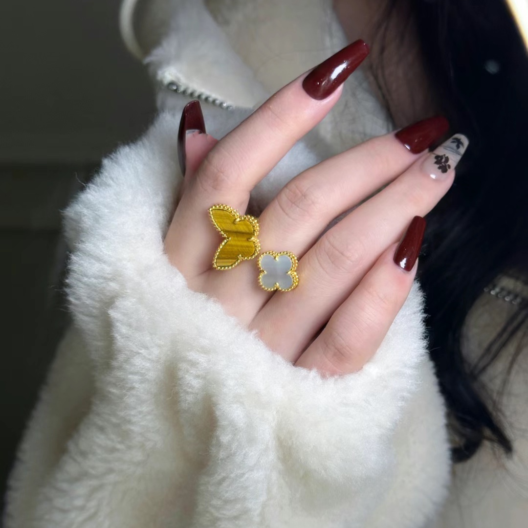 VCA Lucky Alhambra Between the Finger Ring - Best Replica Jewelry™