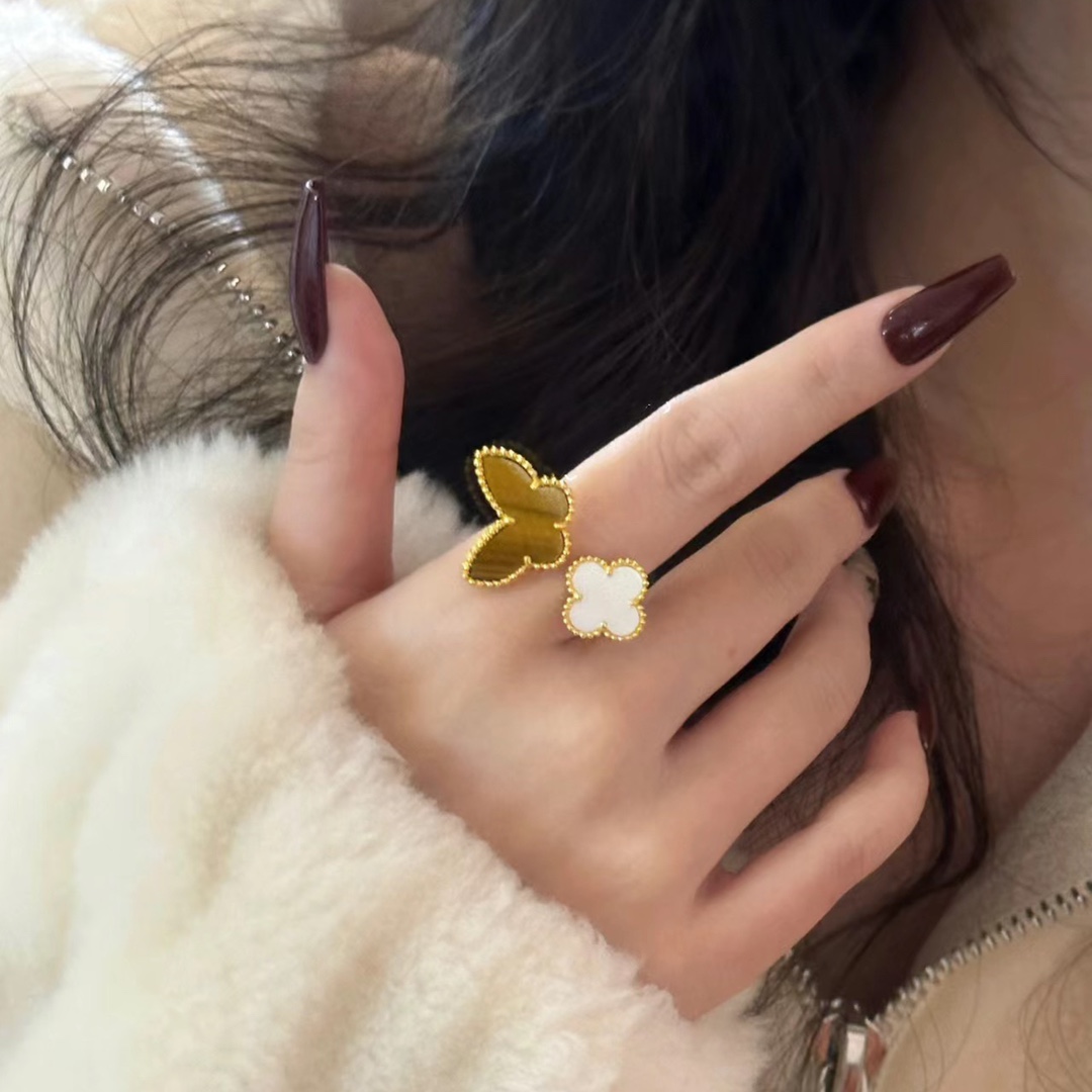 VCA Lucky Alhambra Between the Finger Ring - Best Replica Jewelry™