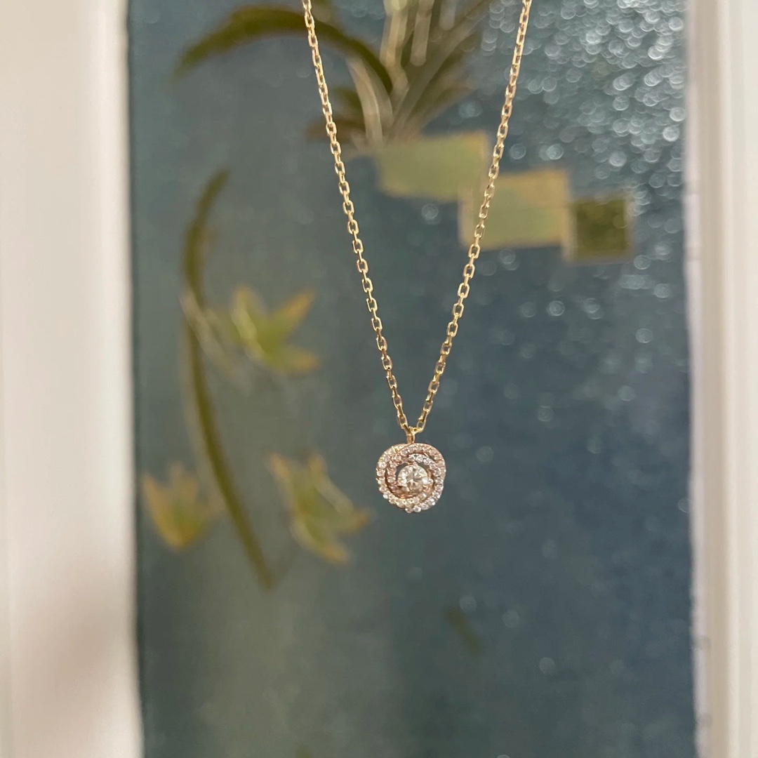 Cartier Full Diamond Paved Trinity Pendant Necklace - Best Replica Jewelry™