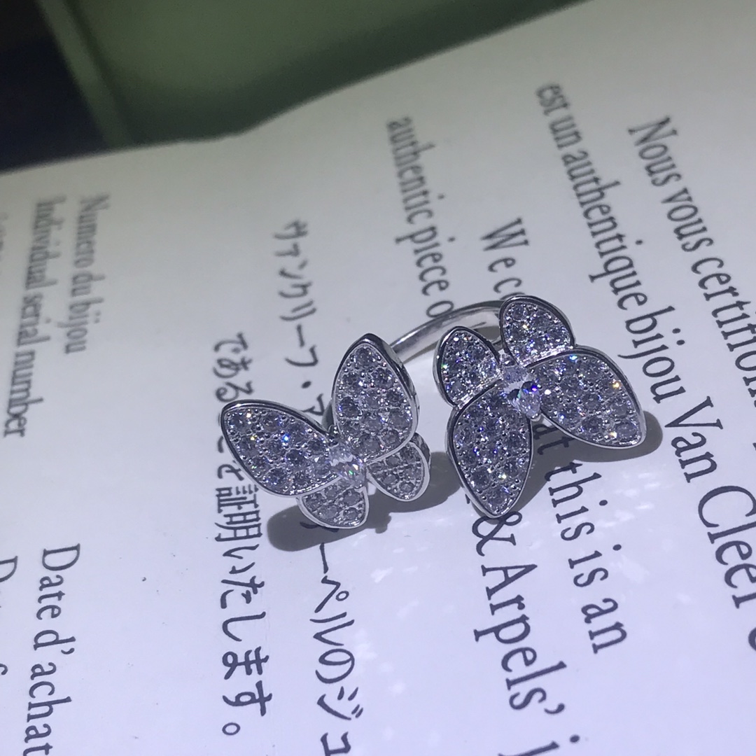 VCA Full Diamond Two Butterfly Between the Finger Ring - Best Replica Jewelry™