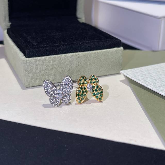 VCA Full Diamond Two Butterfly Between the Finger Ring - Best Replica Jewelry™