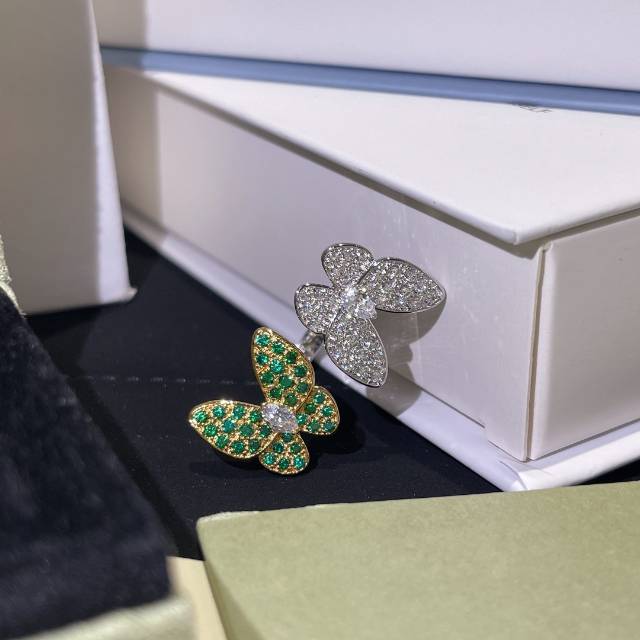 VCA Full Diamond Two Butterfly Between the Finger Ring - Best Replica Jewelry™