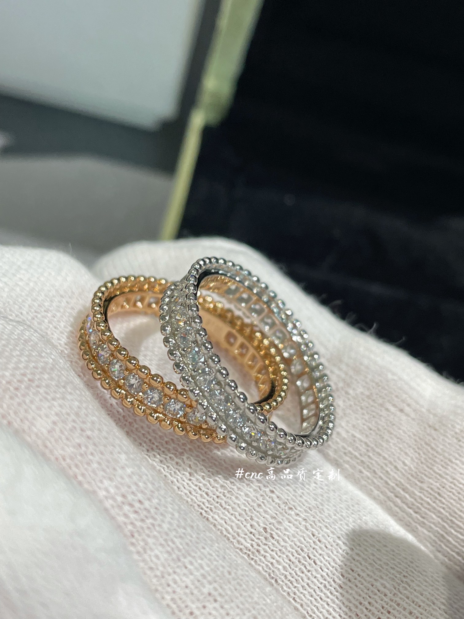 VCA Perlee Diamonds Ring, 1 Row - Best Replica Jewelry™