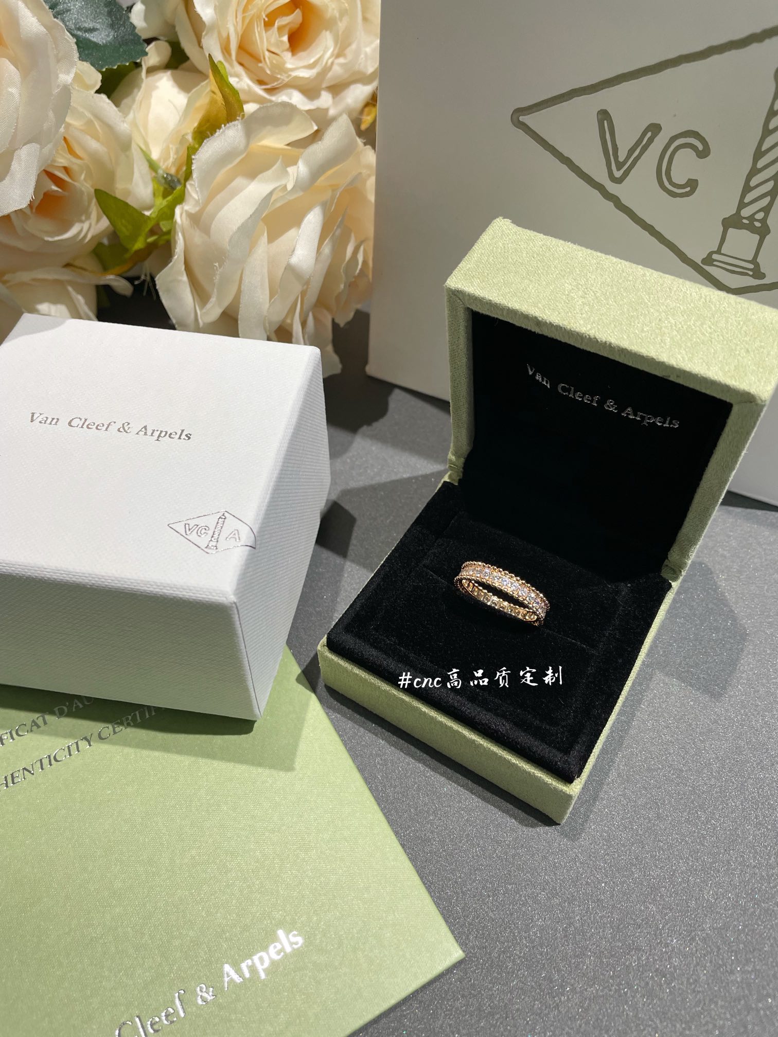 VCA Perlee Diamonds Ring, 1 Row - Best Replica Jewelry™