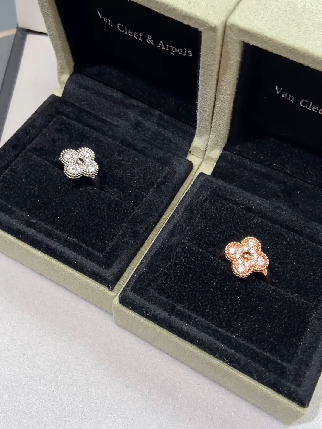 VCA Diamond Vintage Alhambra Ring - Best Replica Jewelry™