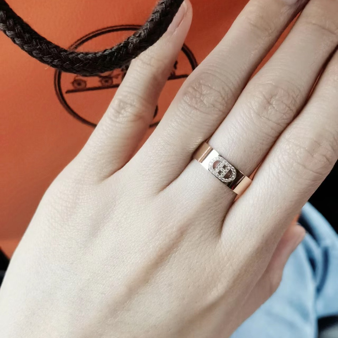Hermes H d'ancre Ring - Best Replica Jewelry™