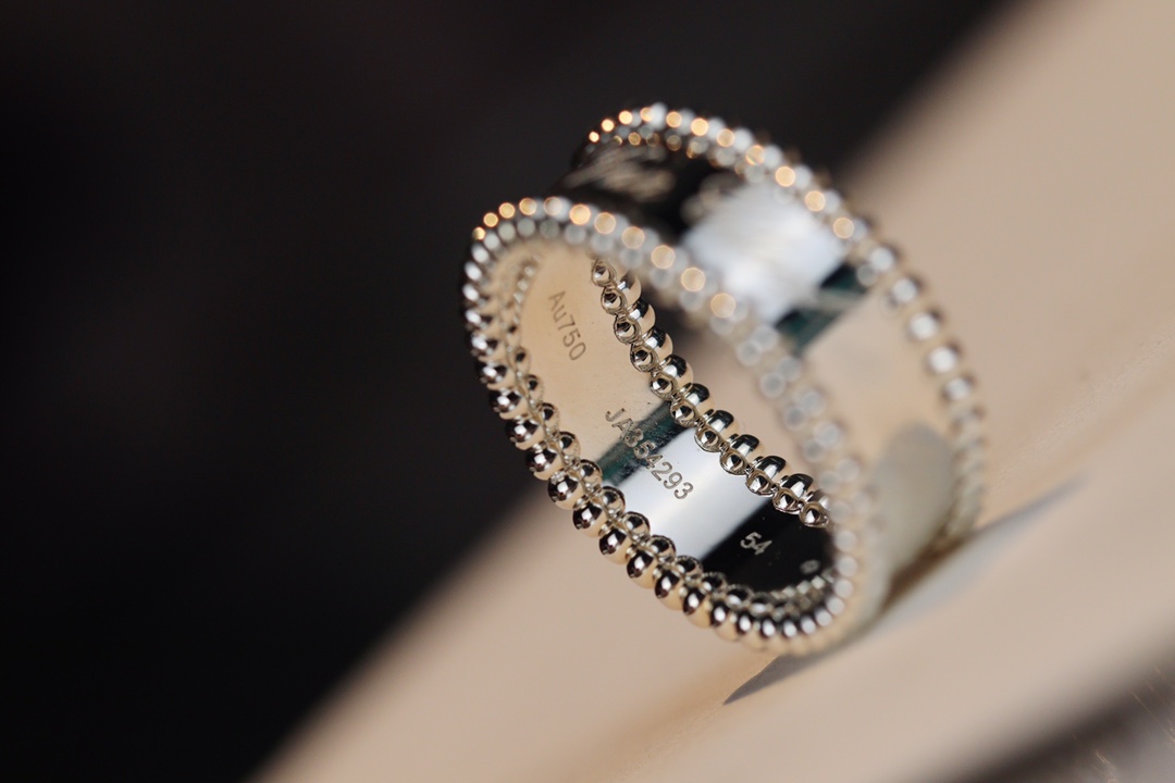 VCA Perlee Signature Ring - Best Replica Jewelry™