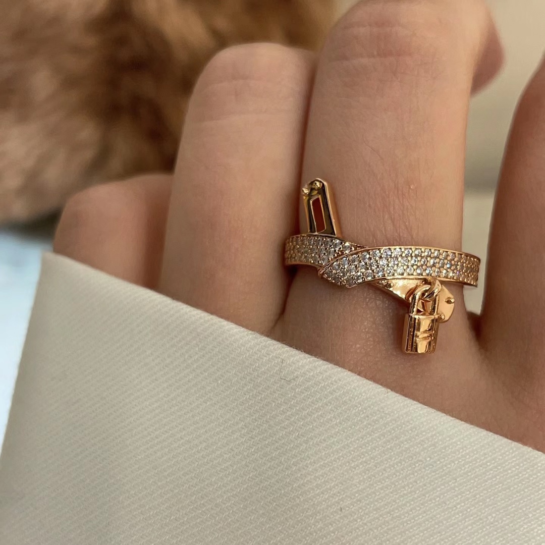 Hermes Half Paved Lock Ring - Best Replica Jewelry™