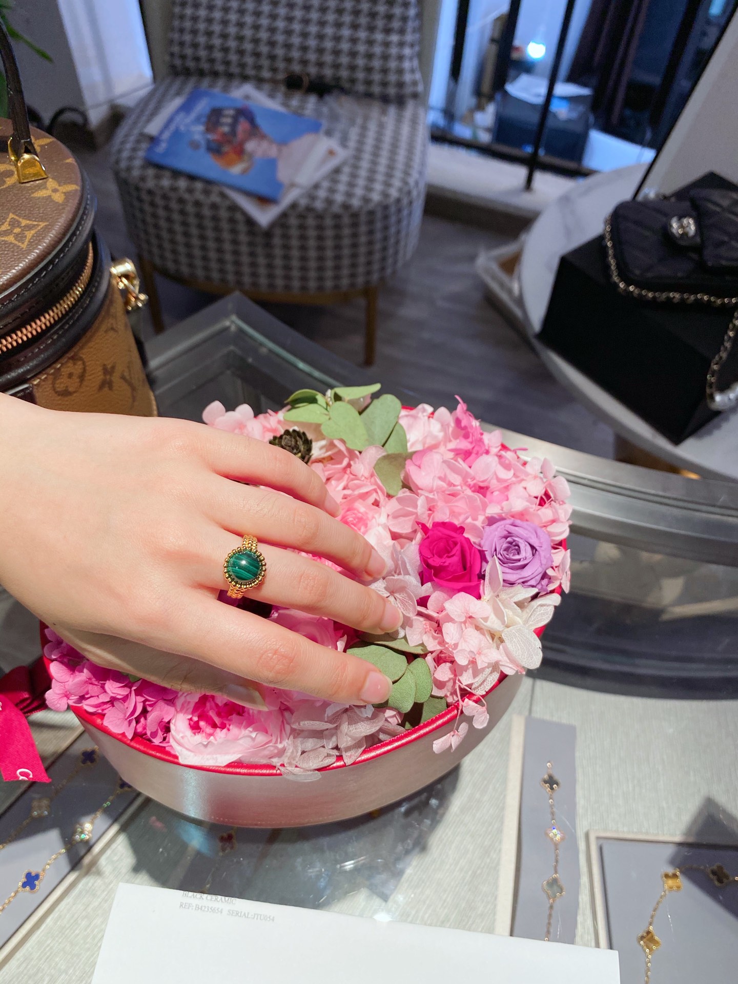 VCA Yellow Gold Malachite Perlee Couleurs Ring - Best Replica Jewelry™