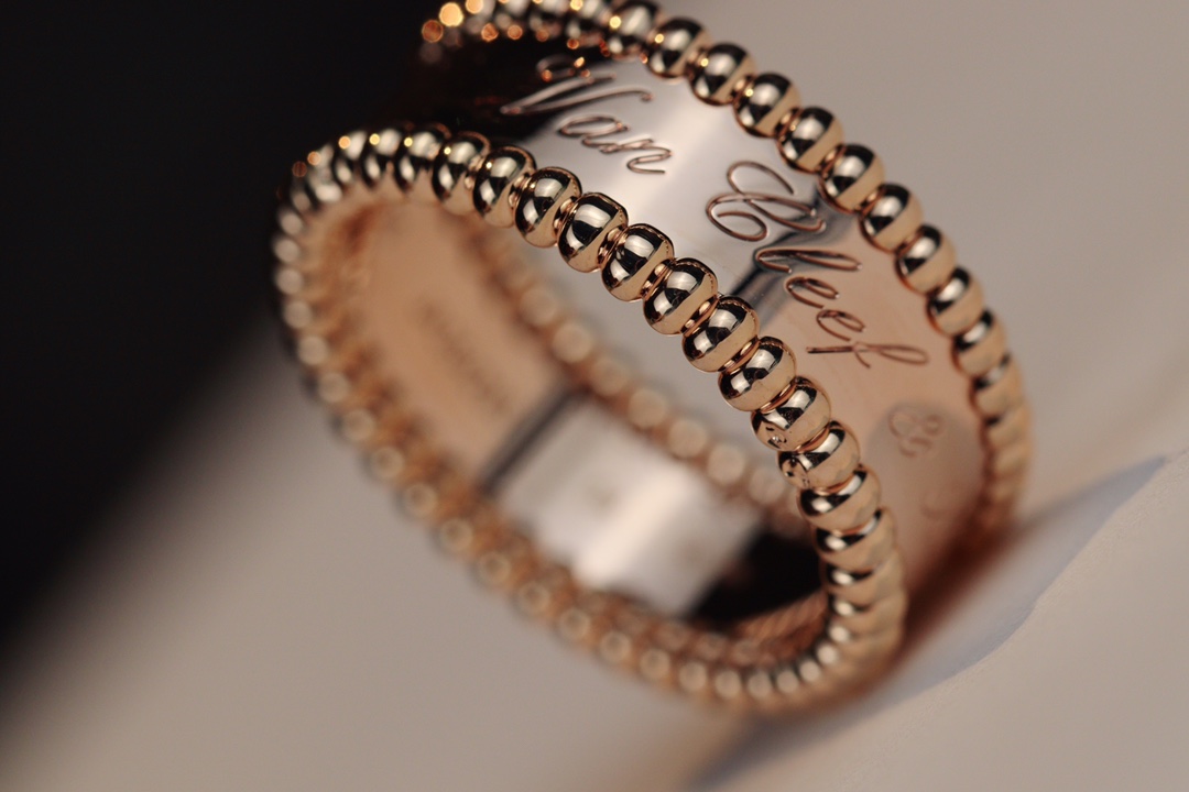 VCA Perlee Signature Ring - Best Replica Jewelry™