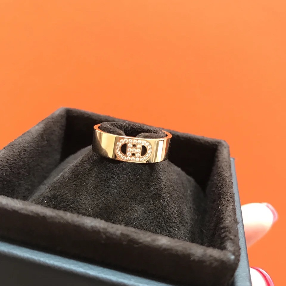 Hermes H d'ancre Ring - Best Replica Jewelry™