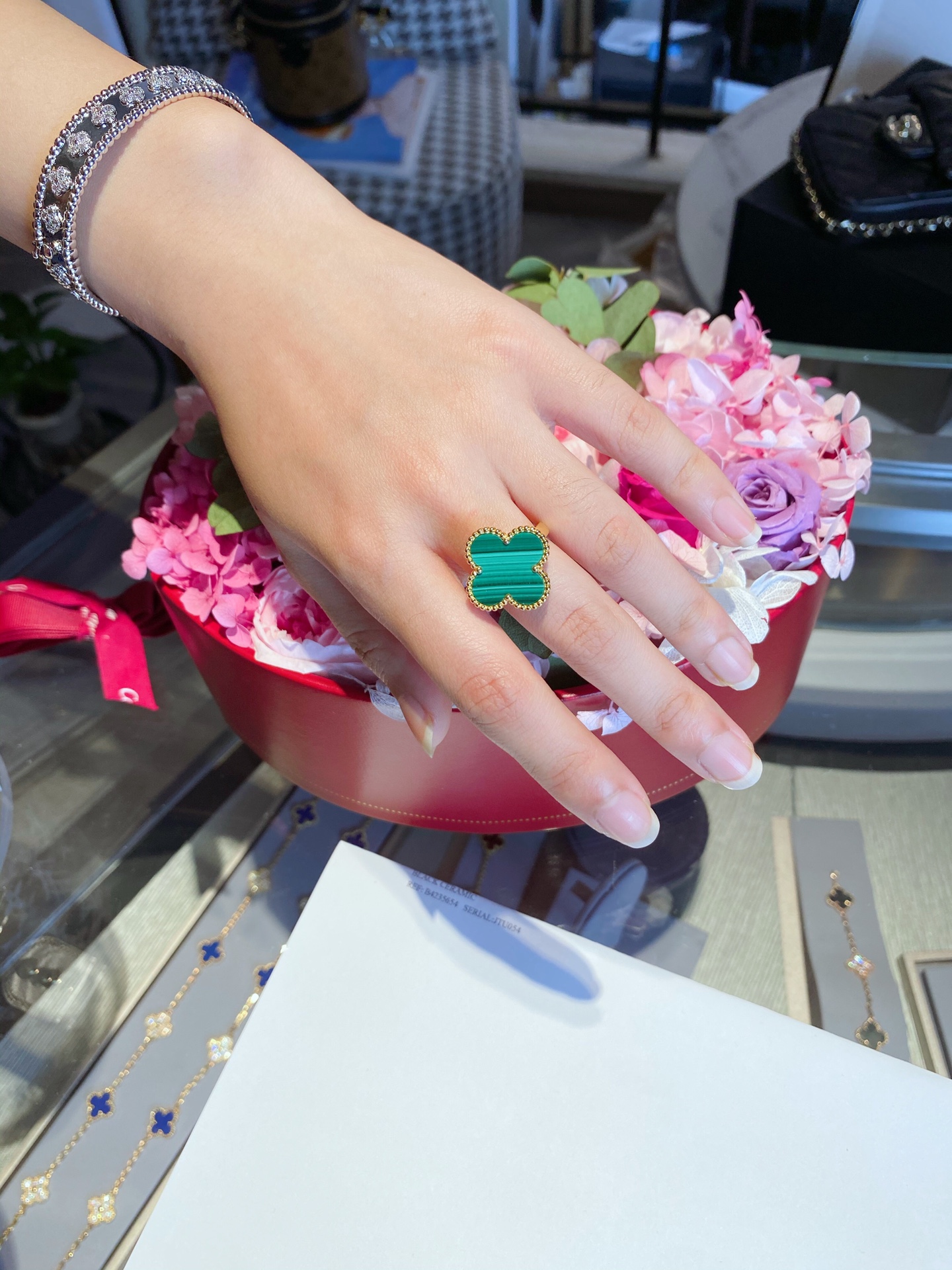 VCA Green Malachite Magic Alhambra Ring - Best Replica Jewelry™