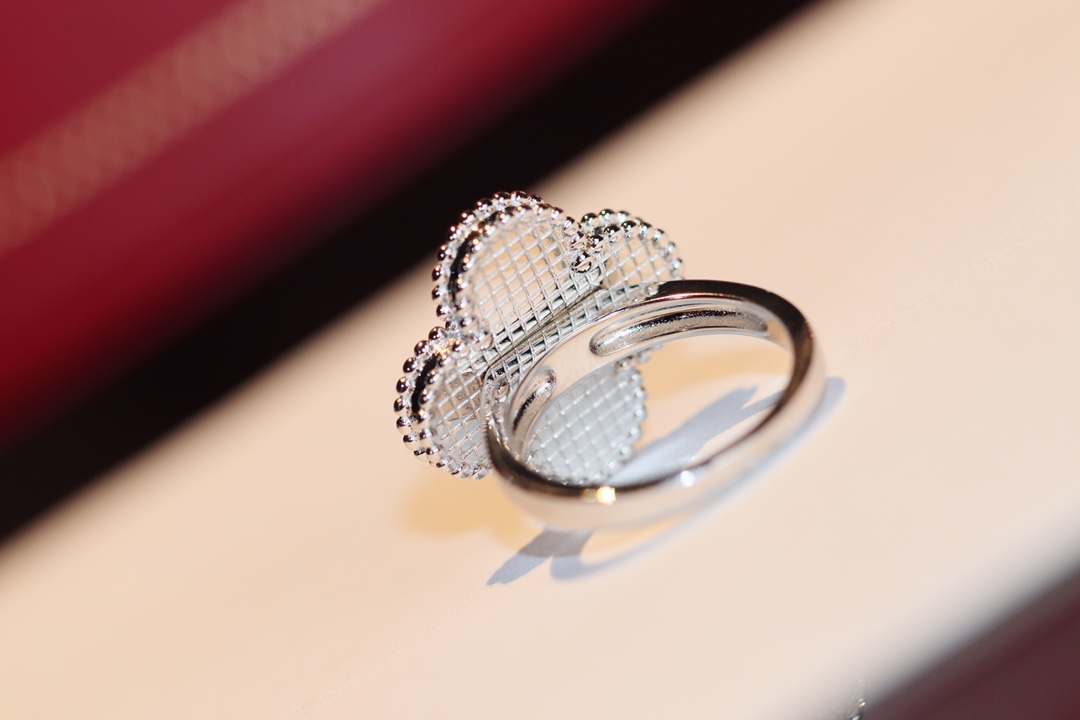 VCA Full Diamond Silver Magic Alhambra Ring - Best Replica Jewelry™