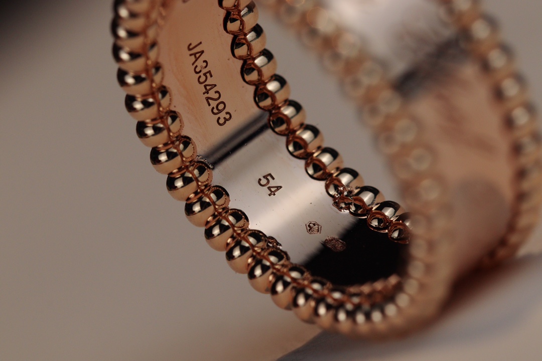 VCA Perlee Signature Ring - Best Replica Jewelry™