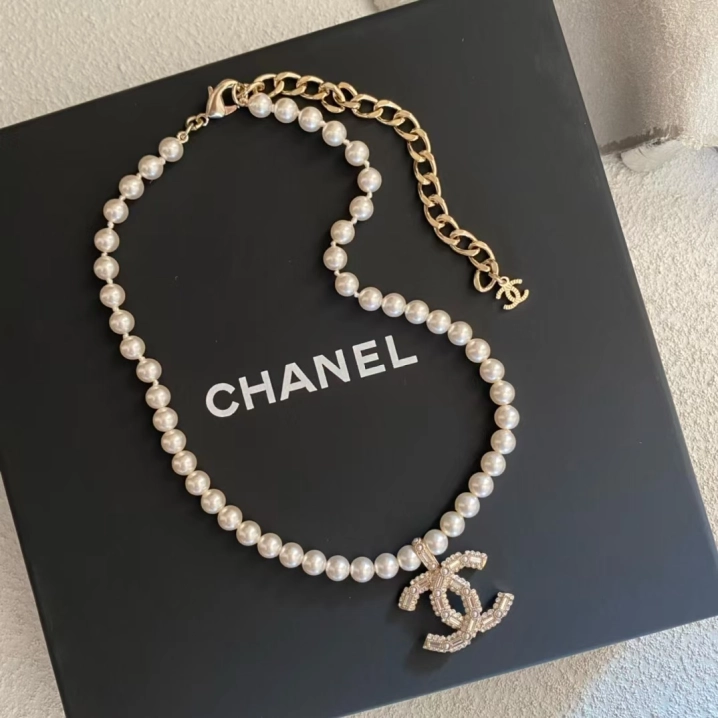 Chanel Necklaces - Best Replica Jewelry™