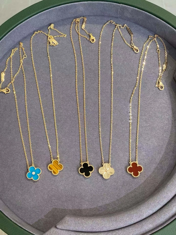 VCA Alhambra Necklace Replica in 18K Yellow Gold